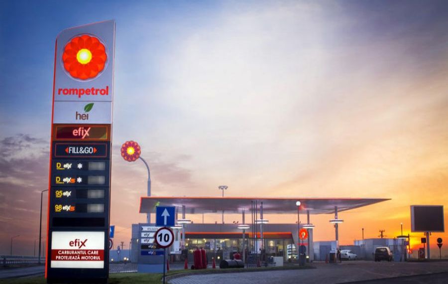 Clienții Rompetrol vor putea retrage numerar din benzinării