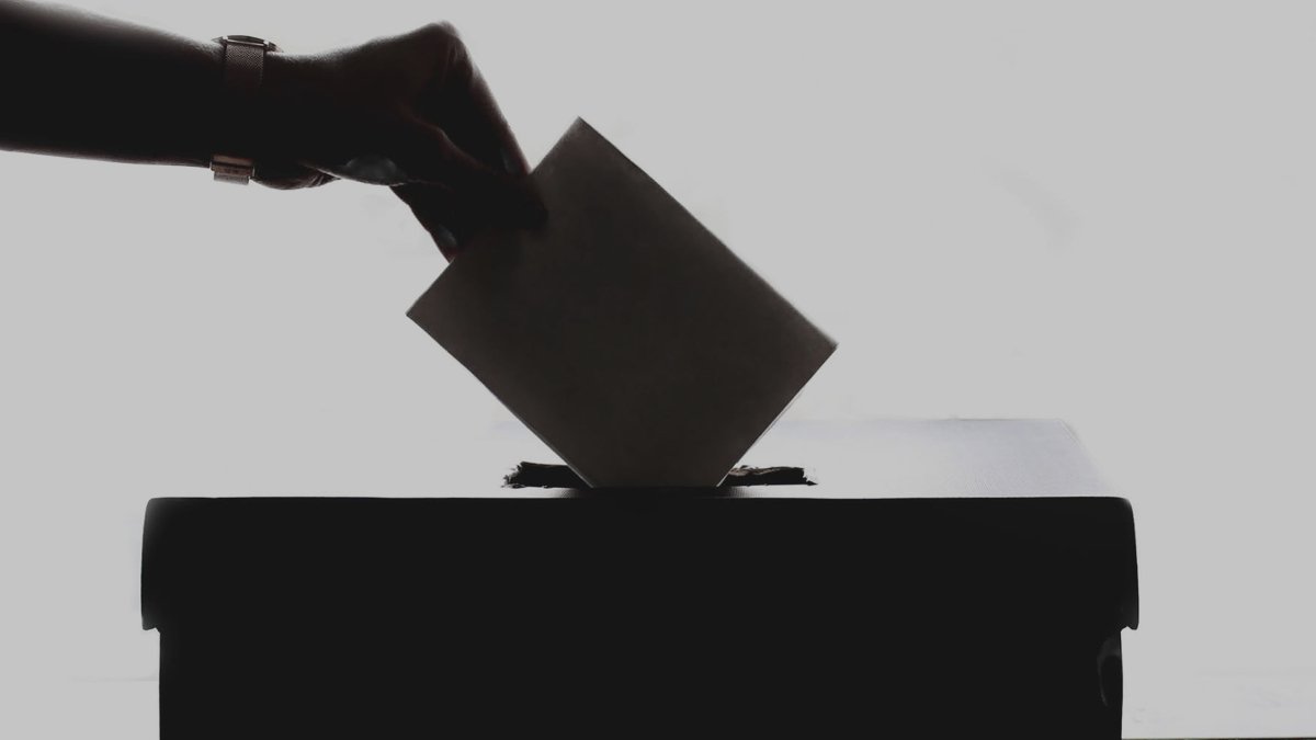 Alegeri locale 2020: Recomandările premierului pentru persoanele care au simptome de Covid-19 în ziua votului