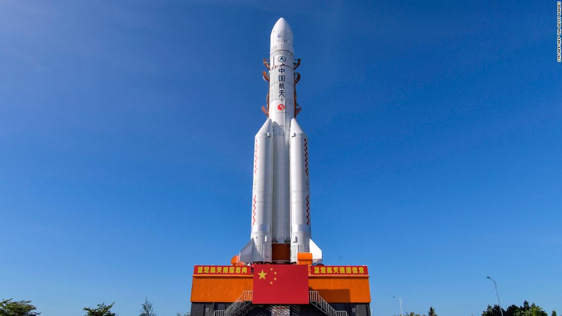 China a trimis prima misiune cu echipaj uman către propria stație spațială VIDEO