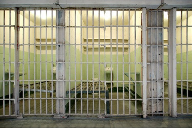 Un deținut din Penitenciarul Giurgiu a fost găsit spânzurat în celulă