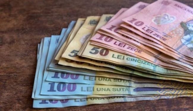 bani, salarii,alocații