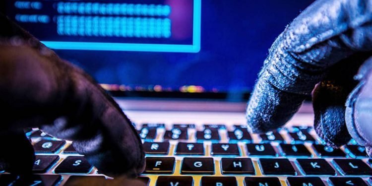 Atac informatic hackeri Ungaria