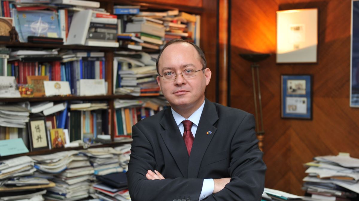 Ministrul Bogdan Aurescu solicită UE „posibilitatea unor sancțiuni” împotriva Rusiei