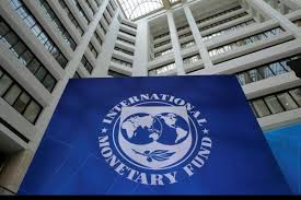 FMI are estimări mai optimiste pentru economia României