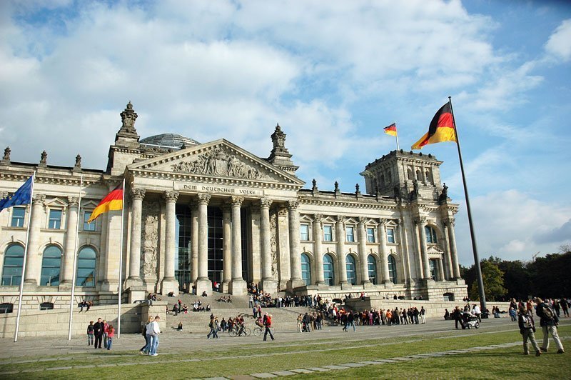 Până la Paște: Germania plănuieşte relaxarea restricţiilor de călătorie