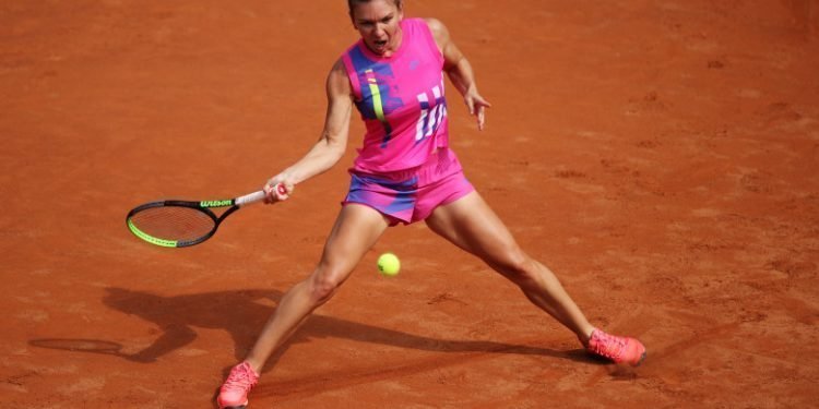 Simona Halep a ajuns în finala turneului de la Roma după victoria din fața Garbinei Muguruza