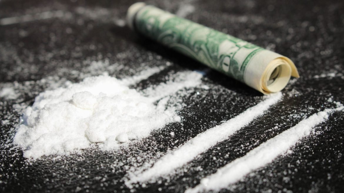 Colaborare între  Statele Unite și procurorii DIICOT într-un dosar de trafic de droguri: Cantități imense de coacaină și metamfetamină ajunse în Europa