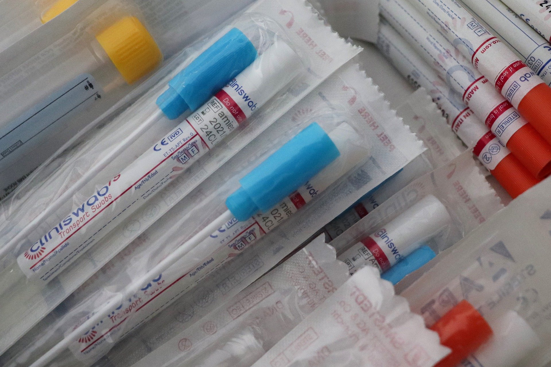 Florin Cîțu: Există propunerea ca personalul medical care nu se vaccinează să fie testat contra cost