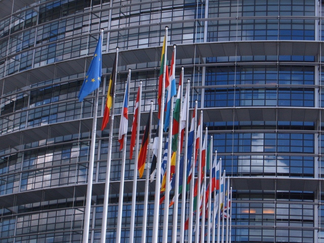 Comisia Europeană vrea stabilirea unor reguli comune de restrângere a liberei circulații în interiorul UE
