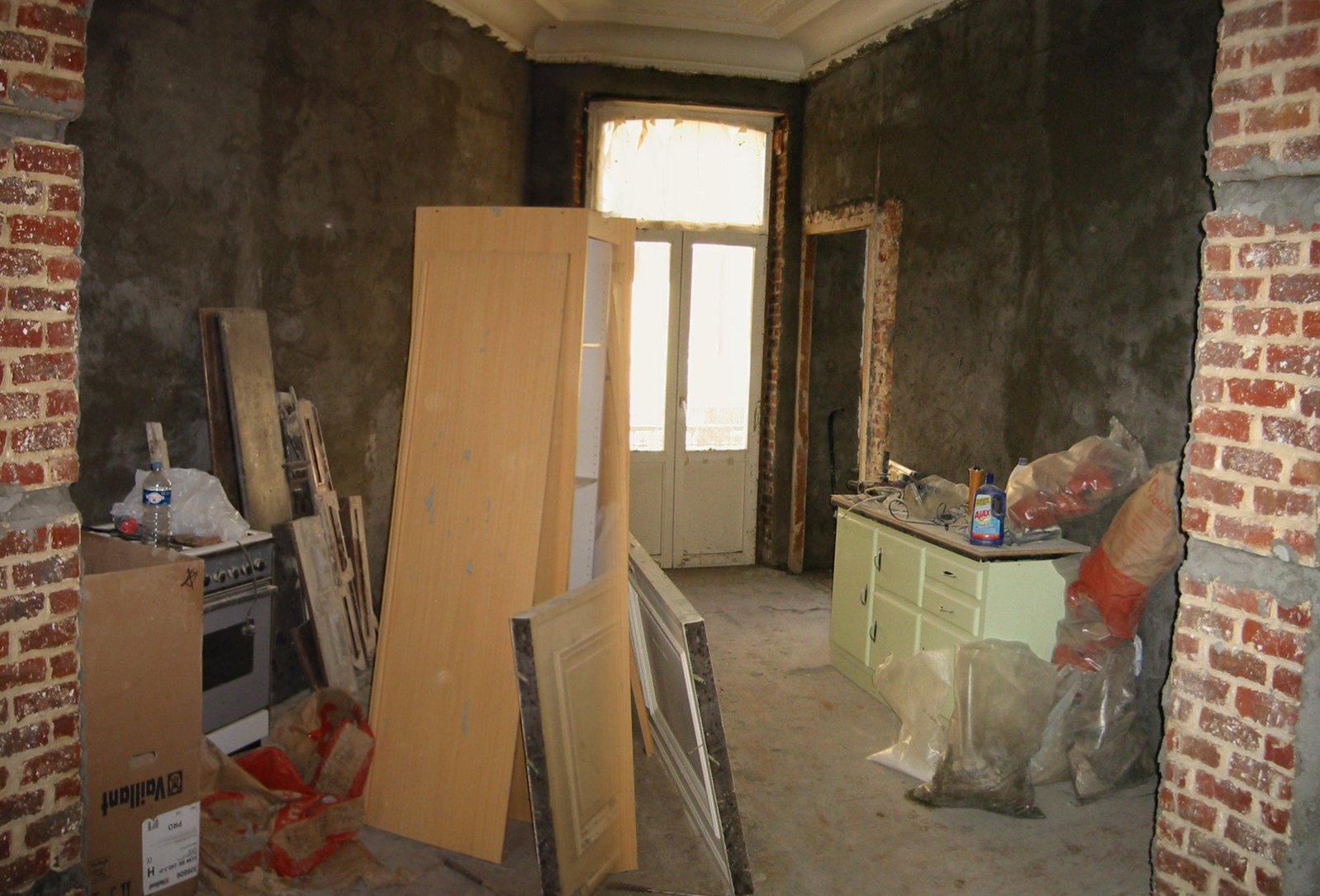 Studiu: Renovarea locuinței se face cel mai des la cinci ani