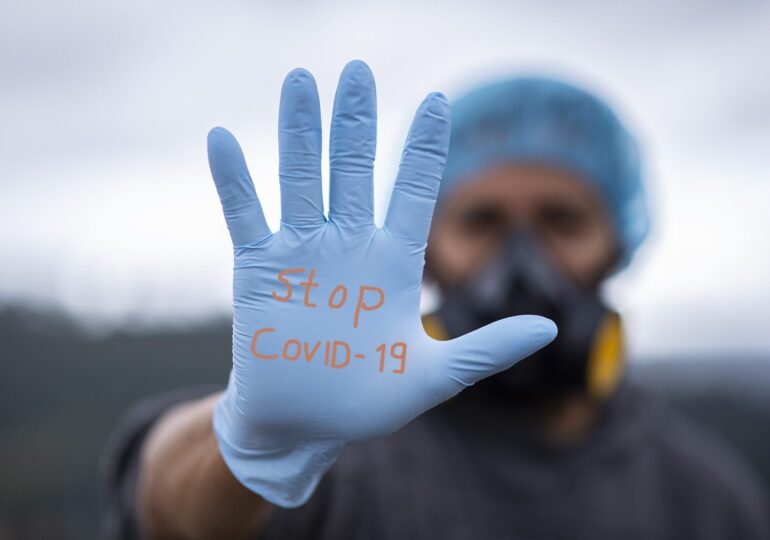 Noua tulpină de coronavirus se răspândește în România: două noi cazuri confirmate
