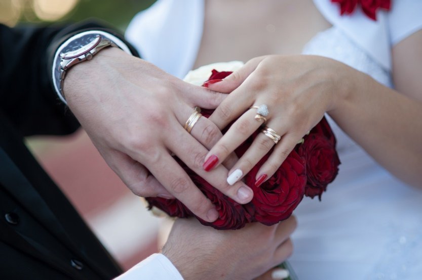 Nu mai trebuie să te căsătorești: Certificat doar la notar