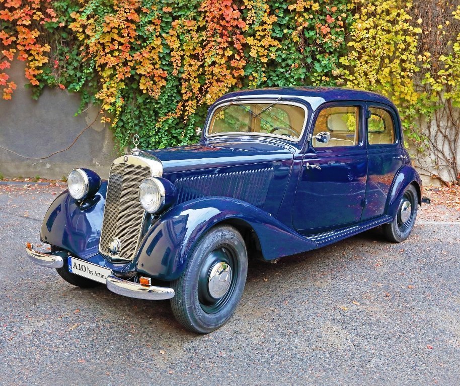 Elegant Mercedes 170 V, 1940 (mașina Comisarului Moldovan din filmul ”Un comisar acuză”)
