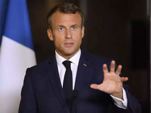 Emmanuel Macron denunță utilizarea utilizarea de către Rusia a unor „arme explozive” în zone dens populate