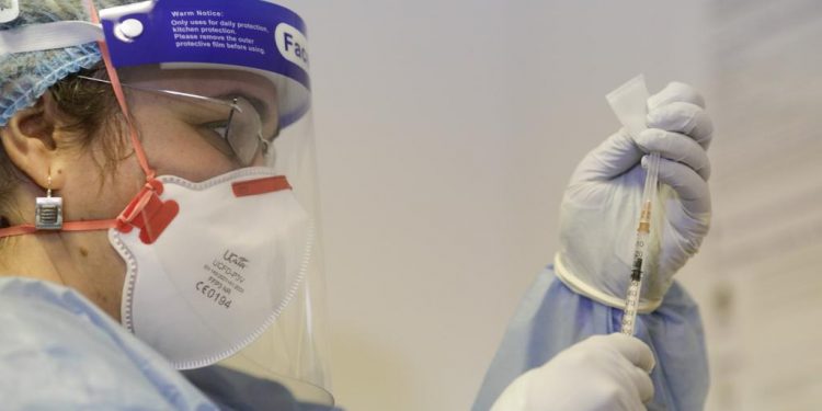 vaccin pfizer, vaccin anticovid, vaccinare