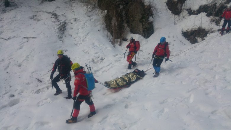 Doi alpiniști au fost găsiți morți în Munții Bucegi