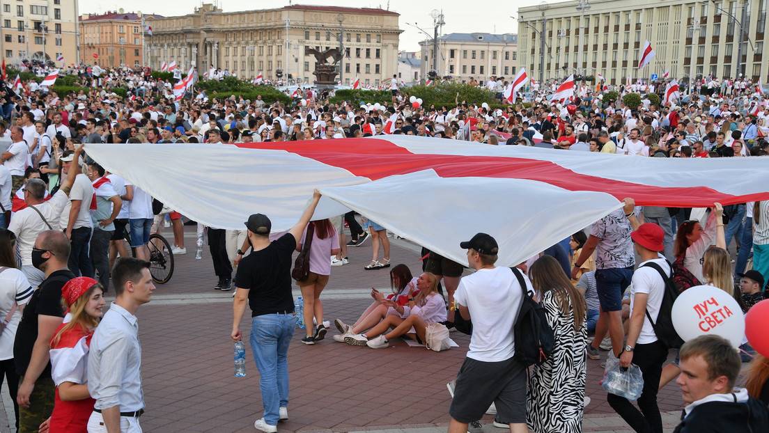 Tinerii din Belarus, inclusiv cei exmatriculați din motive politice, își pot efectua studiile în România