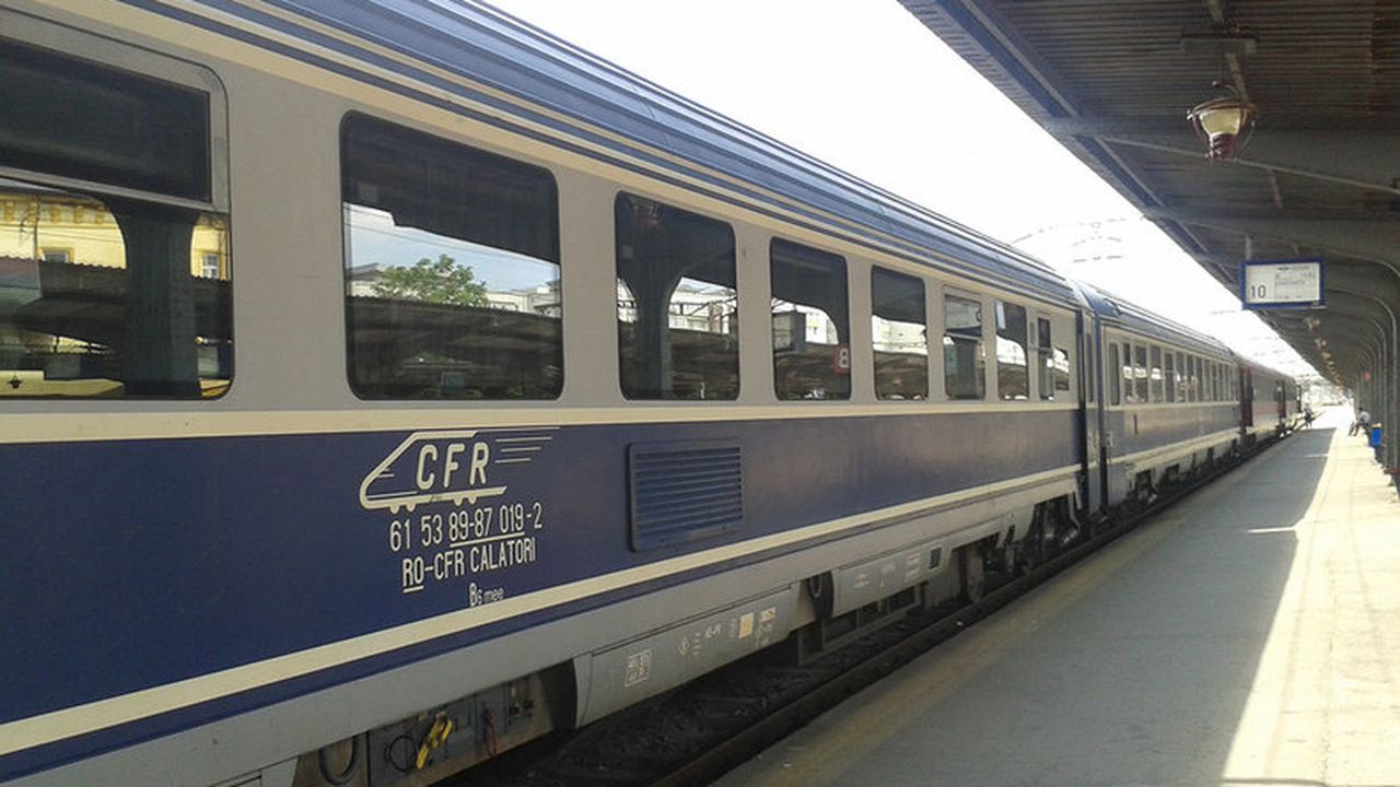 Mersul trenurilor. Linia ferată București – Constanța a fost deblocată