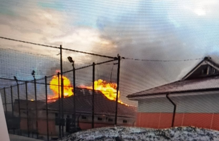 Un incendiu provocat cu intenție a distrus o casă din Botoșani