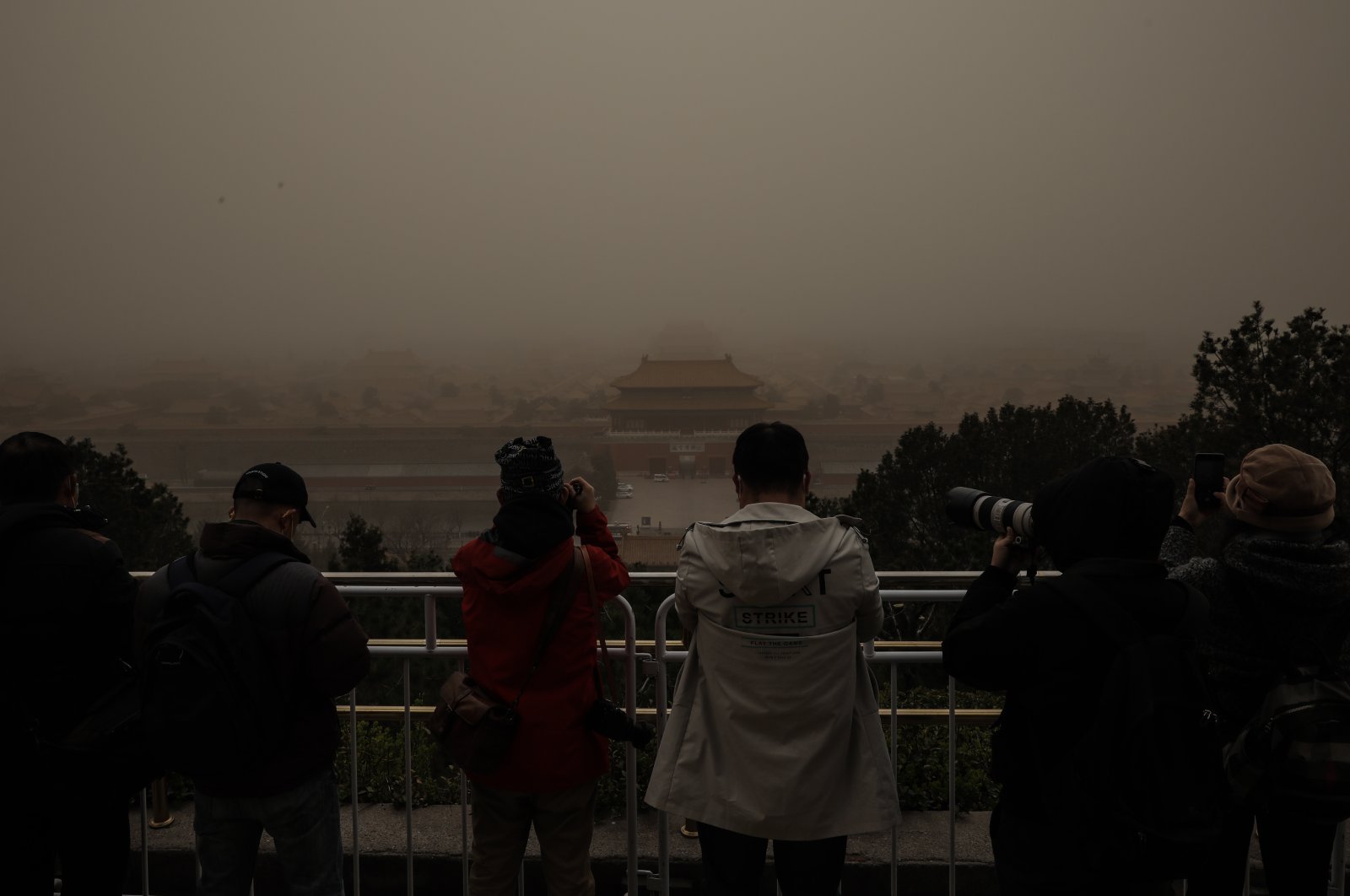 O mare furtună de nisip a venit peste China (VIDEO)
