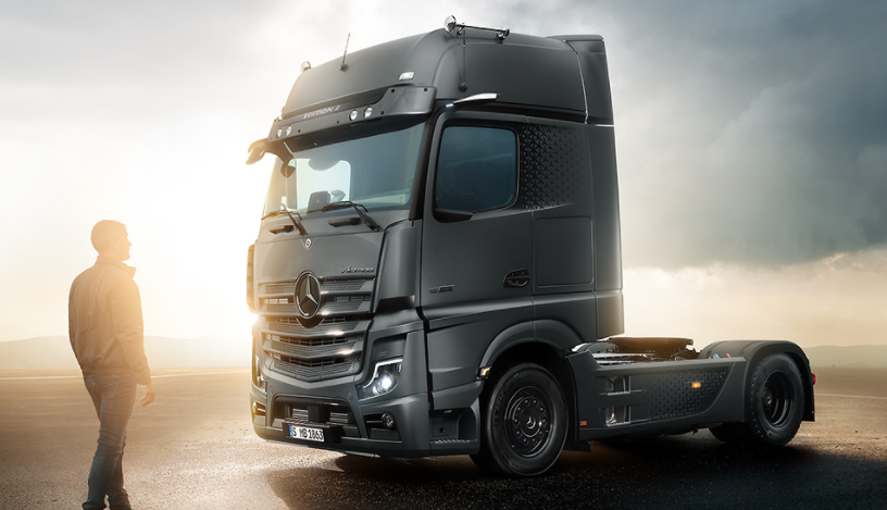 Daimler va păstra o participație de 35% la divizia de camioane pe care o va lista separat spre sfârșitul anului