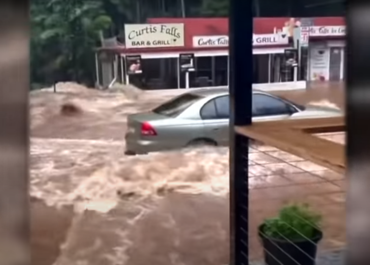 Peste 18.000 de australieni, evacuați din cauza inundațiilor. A fost decretată stare de dezastru natural