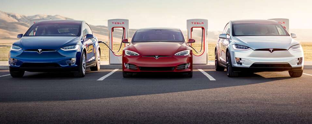 Elon Musk neagă semnarea contractului cu Hertz, de vânzare a 100.000 de mașini Tesla