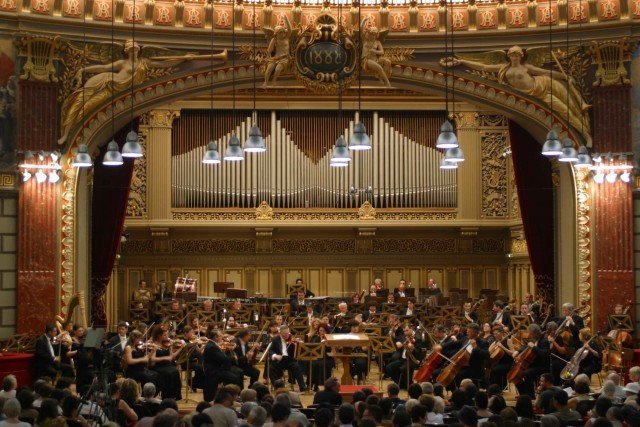 Orchestre de excepție în iulie şi august la Ateneul Român