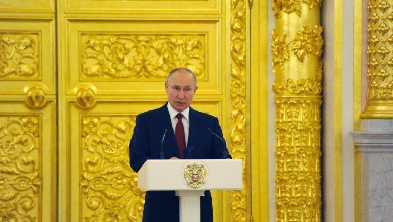 Presa independentă din Rusia îi cere lui Vladimir Putin să pună capăt „campaniei de distrugere”