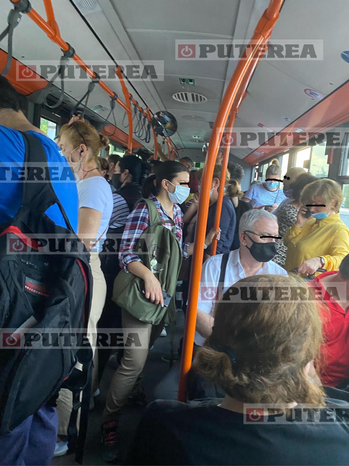 Haos în mijloacele de transport din București! Călătorii,  lipiți unii de alții în plină pandemie (FOTO)