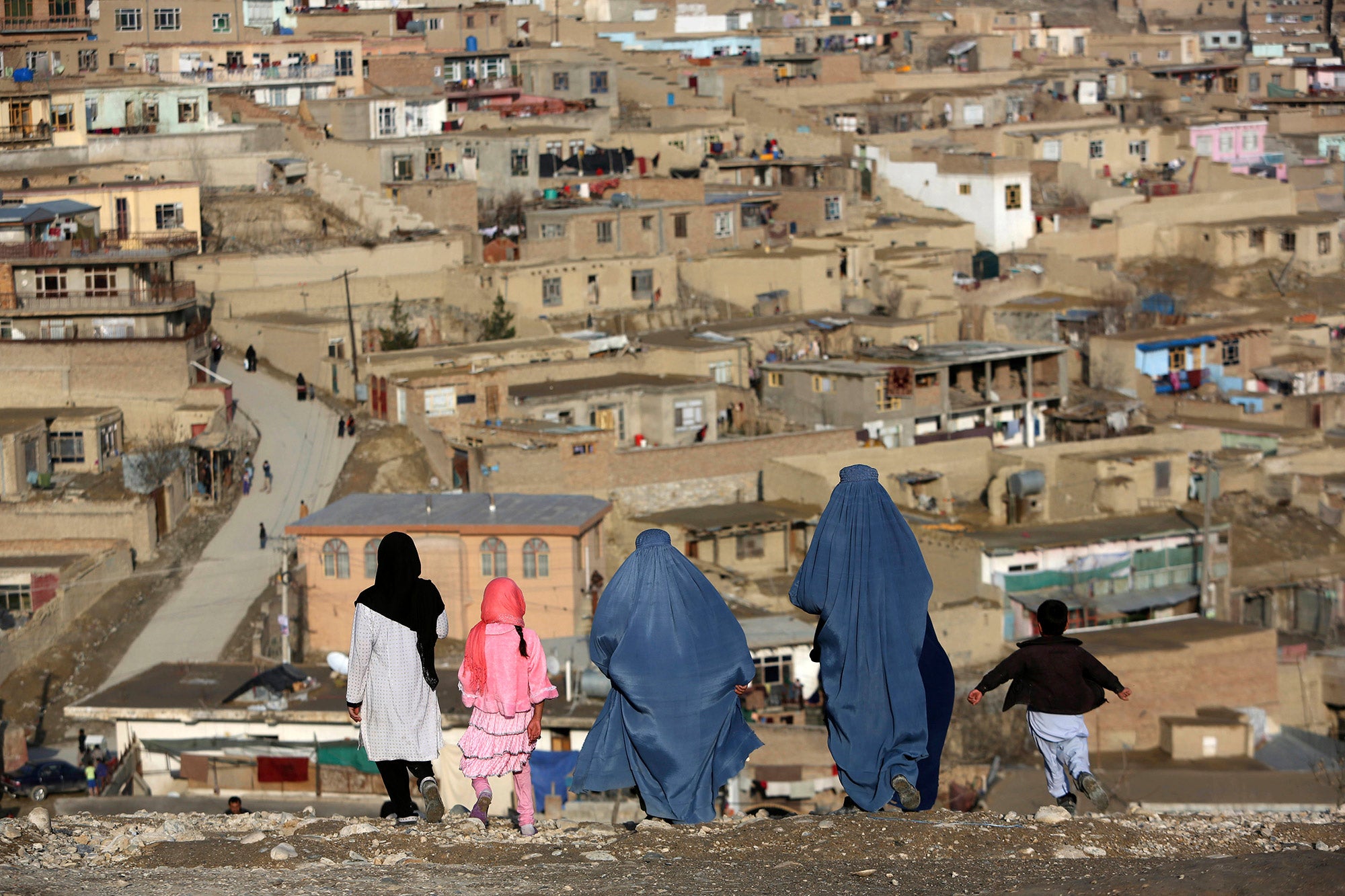Talibanii înlocuiesc Ministerul Condiţiei feminine cu altceva! (VIDEO)