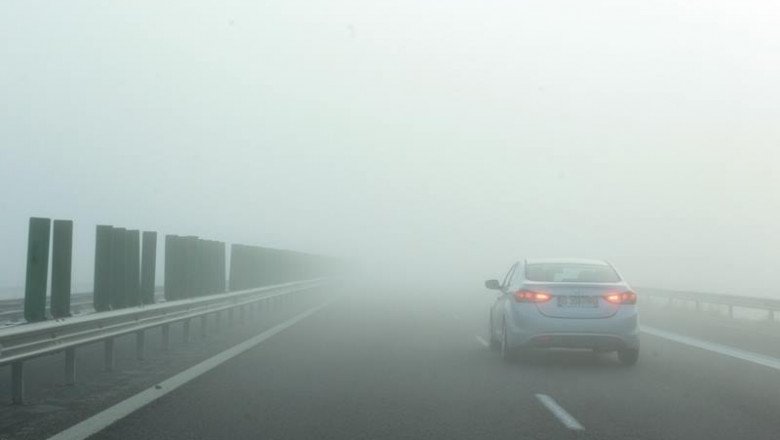 Vremea: Cod galben de ceață, luni dimineață, în București și 10 județe