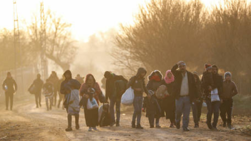Ministrul turc de Externe: Turcia nu poate prelua povara unui nou val de migranţi din Afganistan