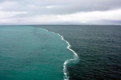 A început să se formeze o deltă în Oceanul Atlantic! (VIDEO)