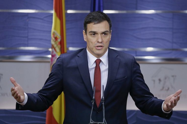 „Îmi voi da viața pentru a apăra clasa mijlocie și muncitoare a țării”, zice Pedro Sánchez al Spaniei