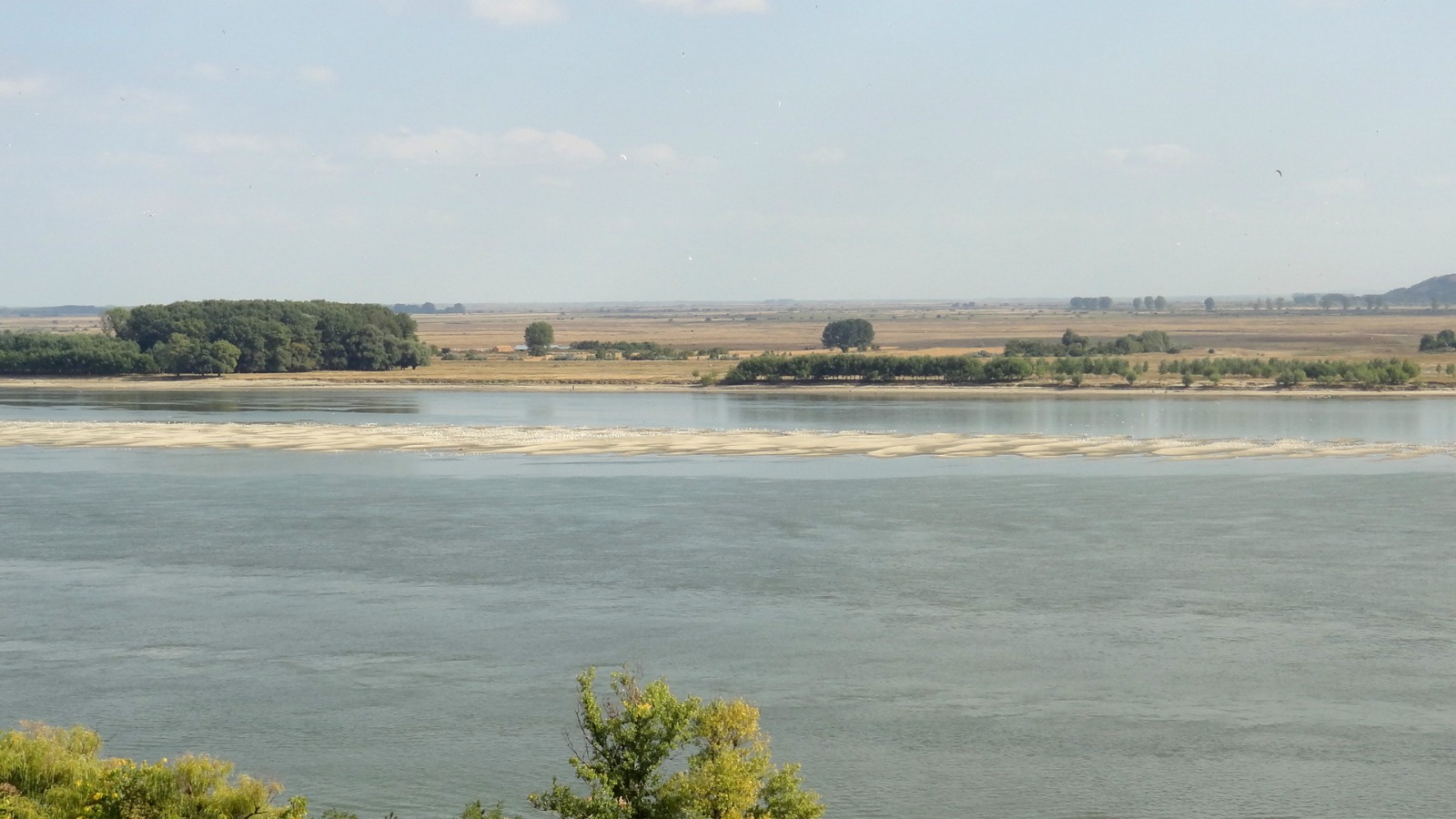 INHGA: Debitul Dunării, în scădere până la 1.800 mc/s pe parcursul săptămânii viitoare