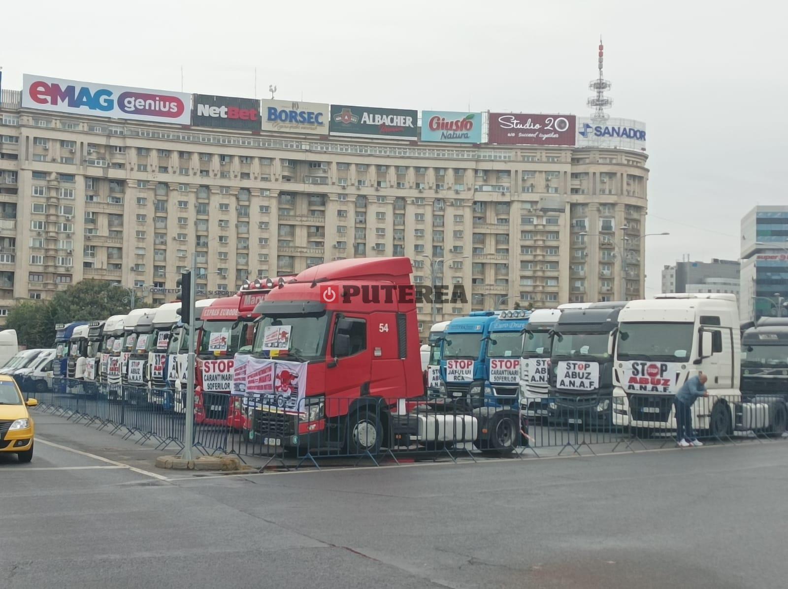Protest al marilor transportatori în Piața Victoria. Principalele nemulțumiri (galerie foto)