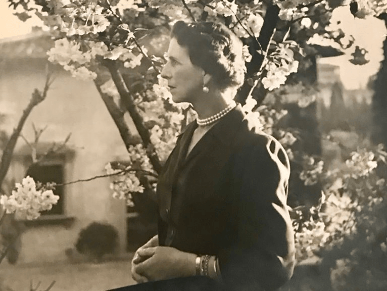 O grădină publică din Florența a primit numele Regina Mamă Elena a României