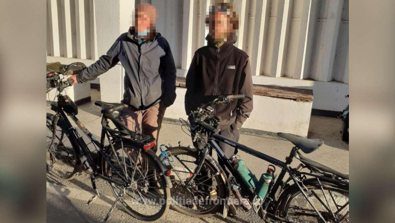 Doi francezi au vrut să treacă ilegal granița spre Bulgaria, pe biciclete, pentru că nu aveau certificat Covid