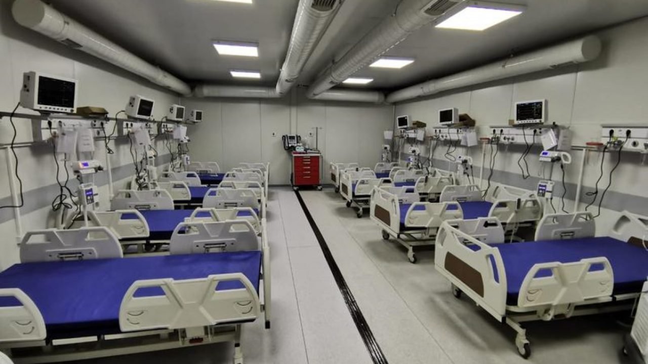 Spitalul modular de la Lețcani, redeschis cu întârziere