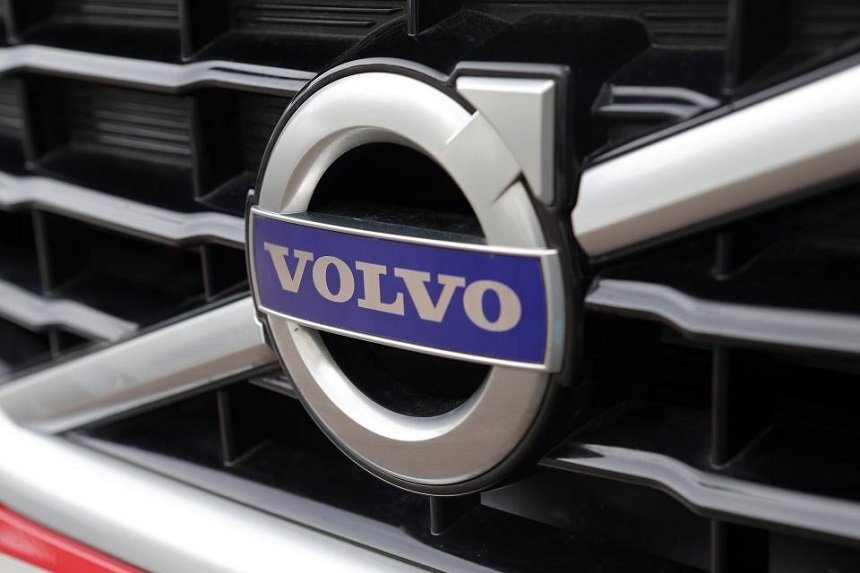 Volvo Cars recheamă 460.769 de maşini din cauza airbagurilor care pot deveni mortale în cazul unui accident