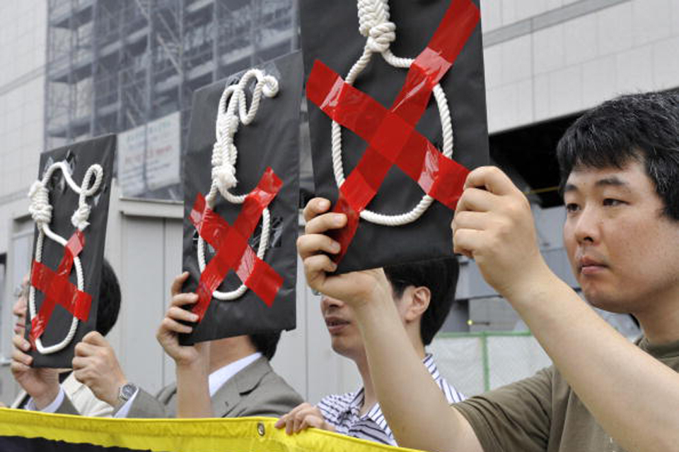 De ce dau în judecată statul doi condamnați la moarte japonezi