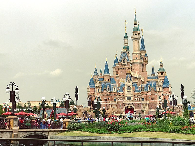Disneyland Shanghai, închis pentru o perioadă nedeterminată, după un caz de COVID