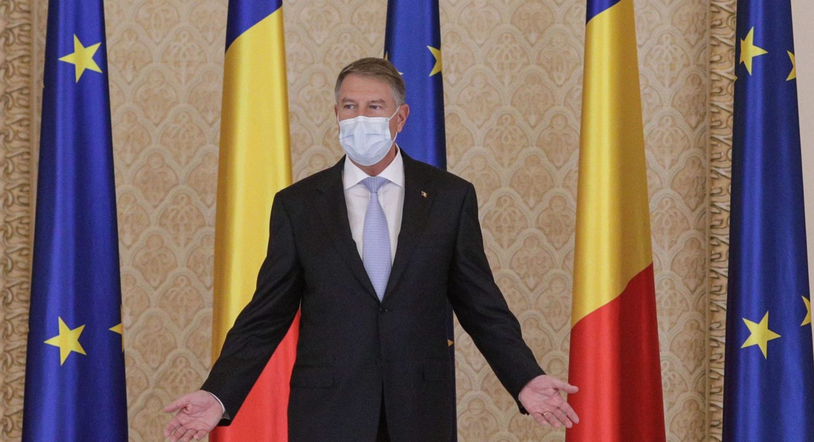 Iohannis: Ultima ordonanţă în energie îi protejează pe români; e corect să se facă economie
