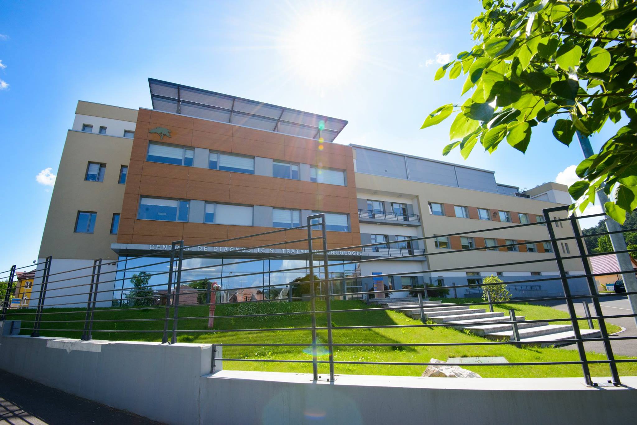MedLife cumpără spitalul OncoCard din Brașov