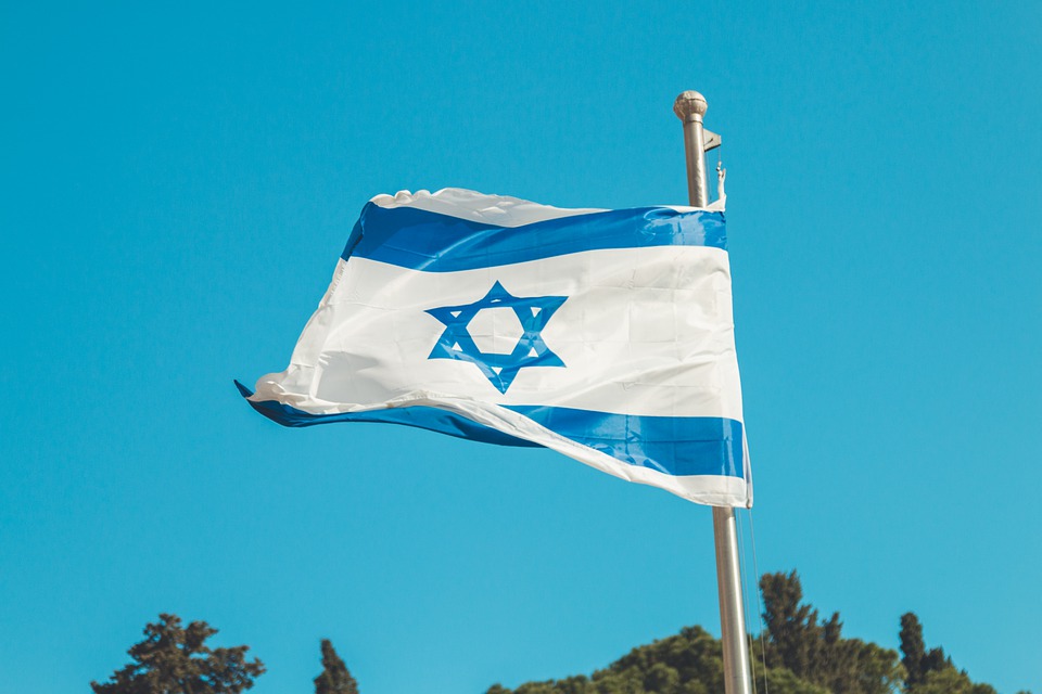 Covid. De ce Israelul își modifică total strategia anti Omicron