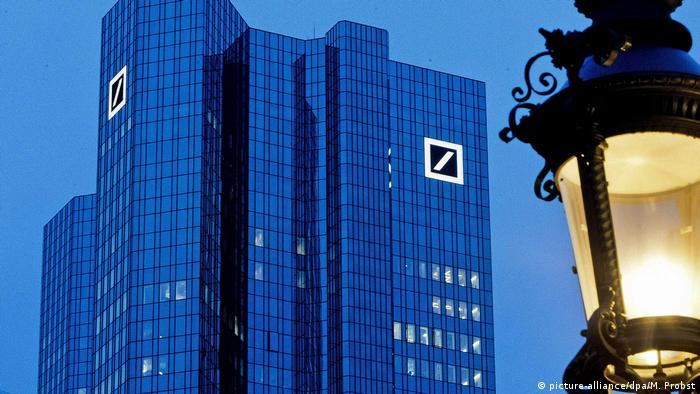 Deutsche Bank îşi va înceta activitatea în Rusia