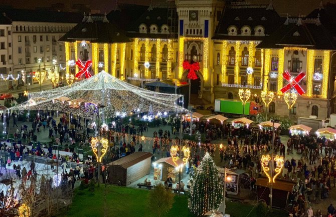 Craiova, în topul celor mai frumoase piețe de Crăciun din Europa. Primarul Lia Olguţa Vasilescu spune cât a costat organizarea