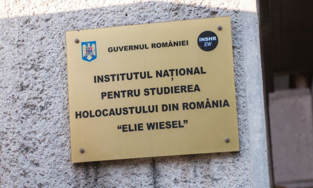 FOTO Institutul „Elie Wiesel REACȚIONEAZĂ: Genocidul să fie un subiect minor care să poată fi expediat într-o singură lecție?!