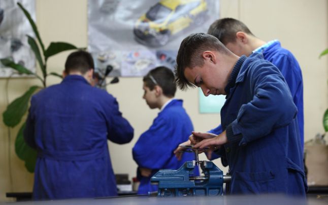 La Giurgiu, Consiliul Județean cere reducerea numărului de clase cu profil teoretic, în favoarea celor de școală profesională